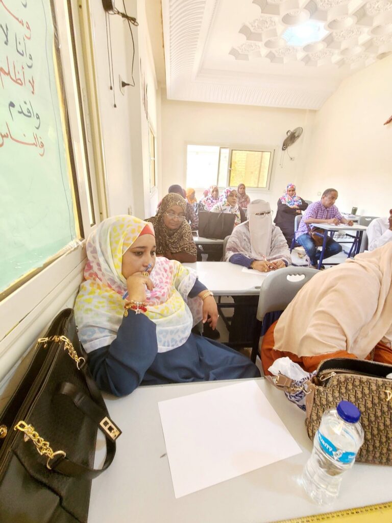 مشاركة المعلمين في الاجتماع التنسيقي